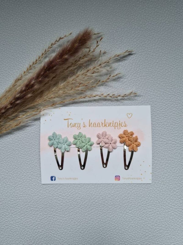 Klikklakspeldje 3cm met 2 bloemetjes blauw/groen/roze-lila/terra