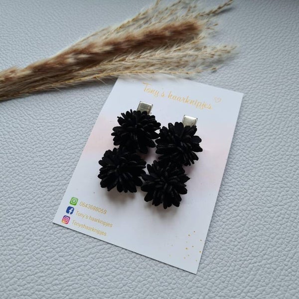 Antislip clip met leren bloemen zwart
