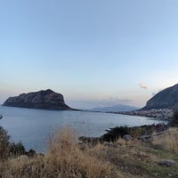 monenvasia1-standard-6com6q.jpg