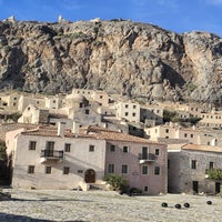 monenvasia2-standard-33jrql.jpg