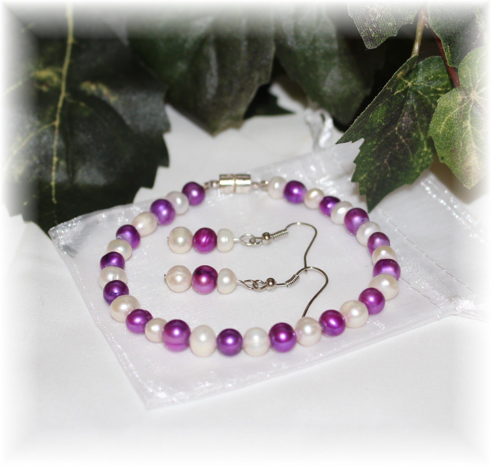 BE11 Bracelet and Earrings Set