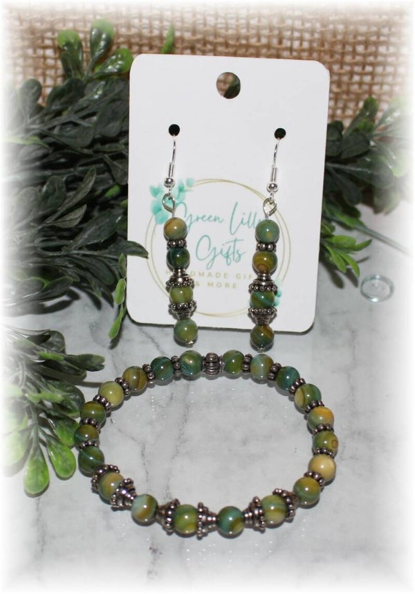 BE39 Bracelet and Earrings Set