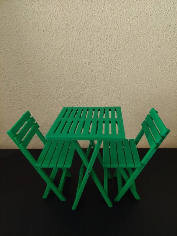 Tuintafel met 2 tuinstoelen voor Barbie 1:6
