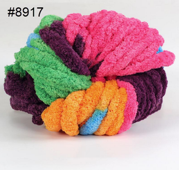 #8917 Variegated chunky yarn