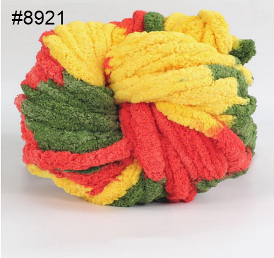 #8921 Variegated chunky yarn