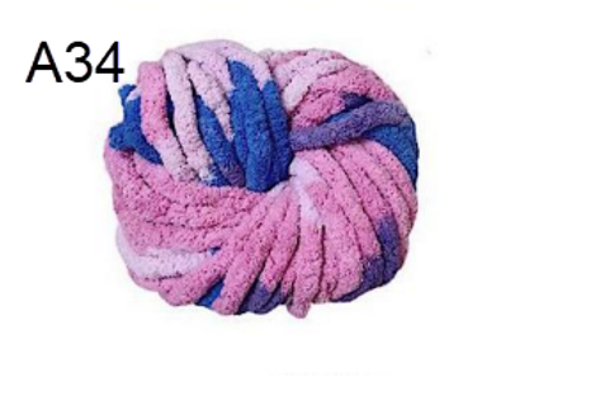 A34 Variegated chunky yarn