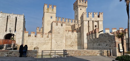 Forderansicht Castello Sirmione