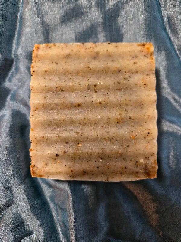 Coriander & Dirty Daisy Tea with goat's milk Soap