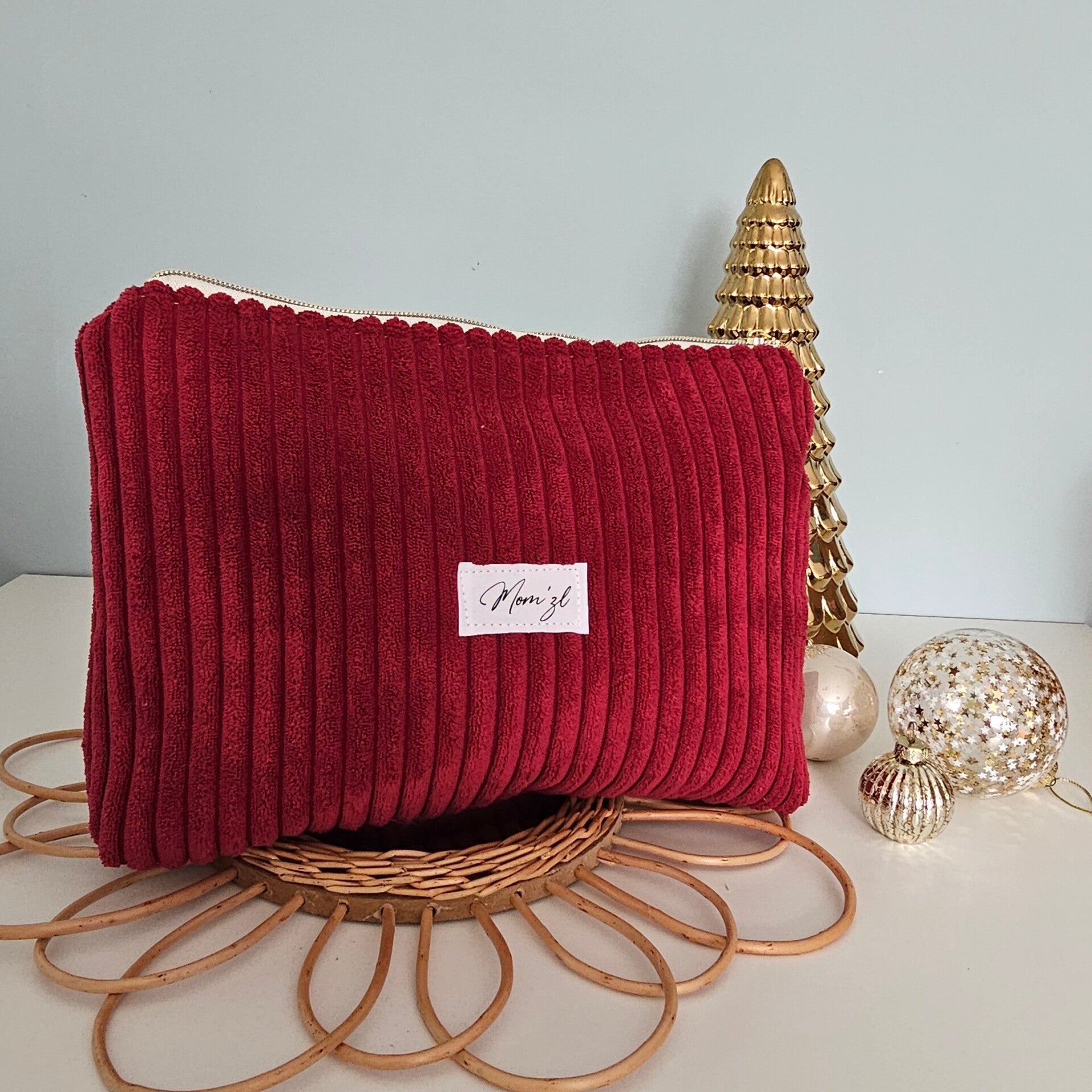 Trousse trapèze imperméable velours framboise