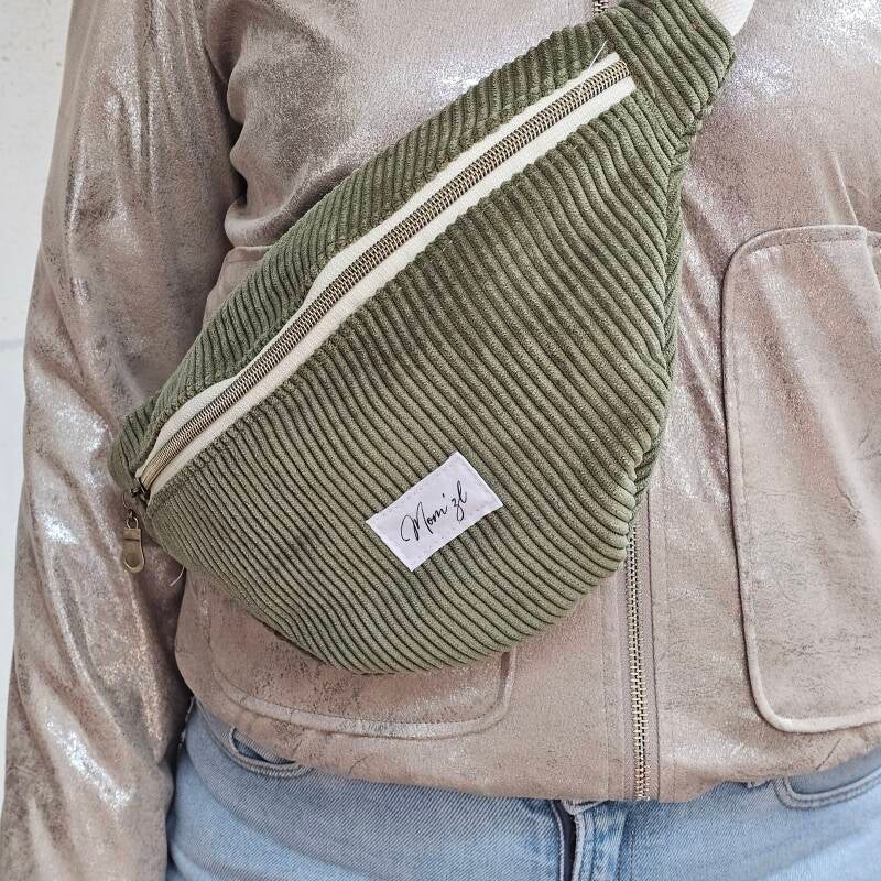 Le sac banane femme velours vert olive