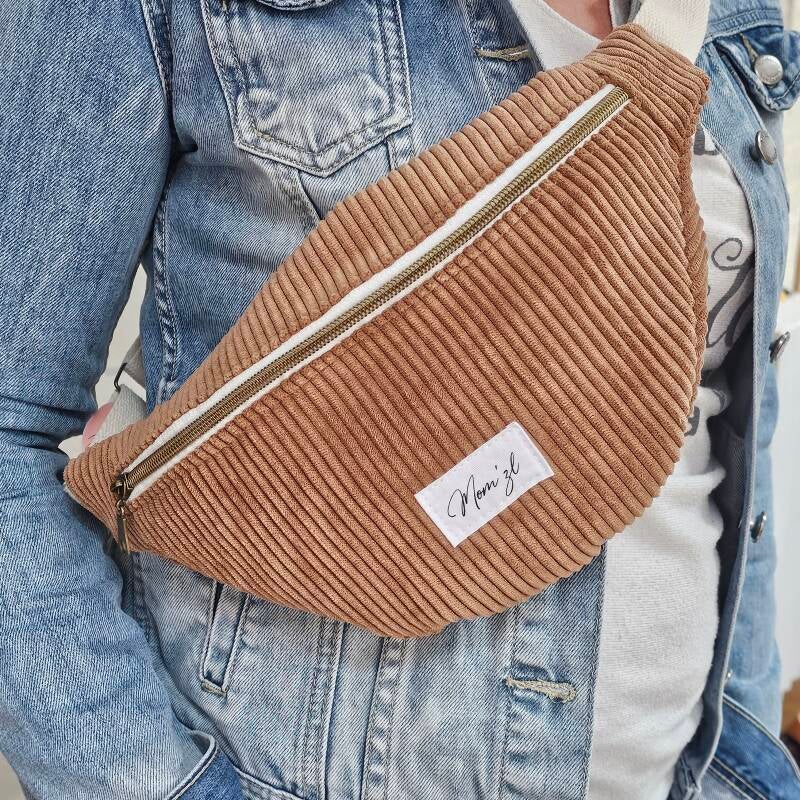 Le sac banane femme velours marron