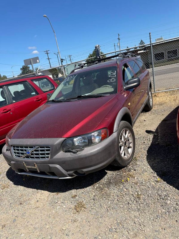 2004 VOLVO XC-70