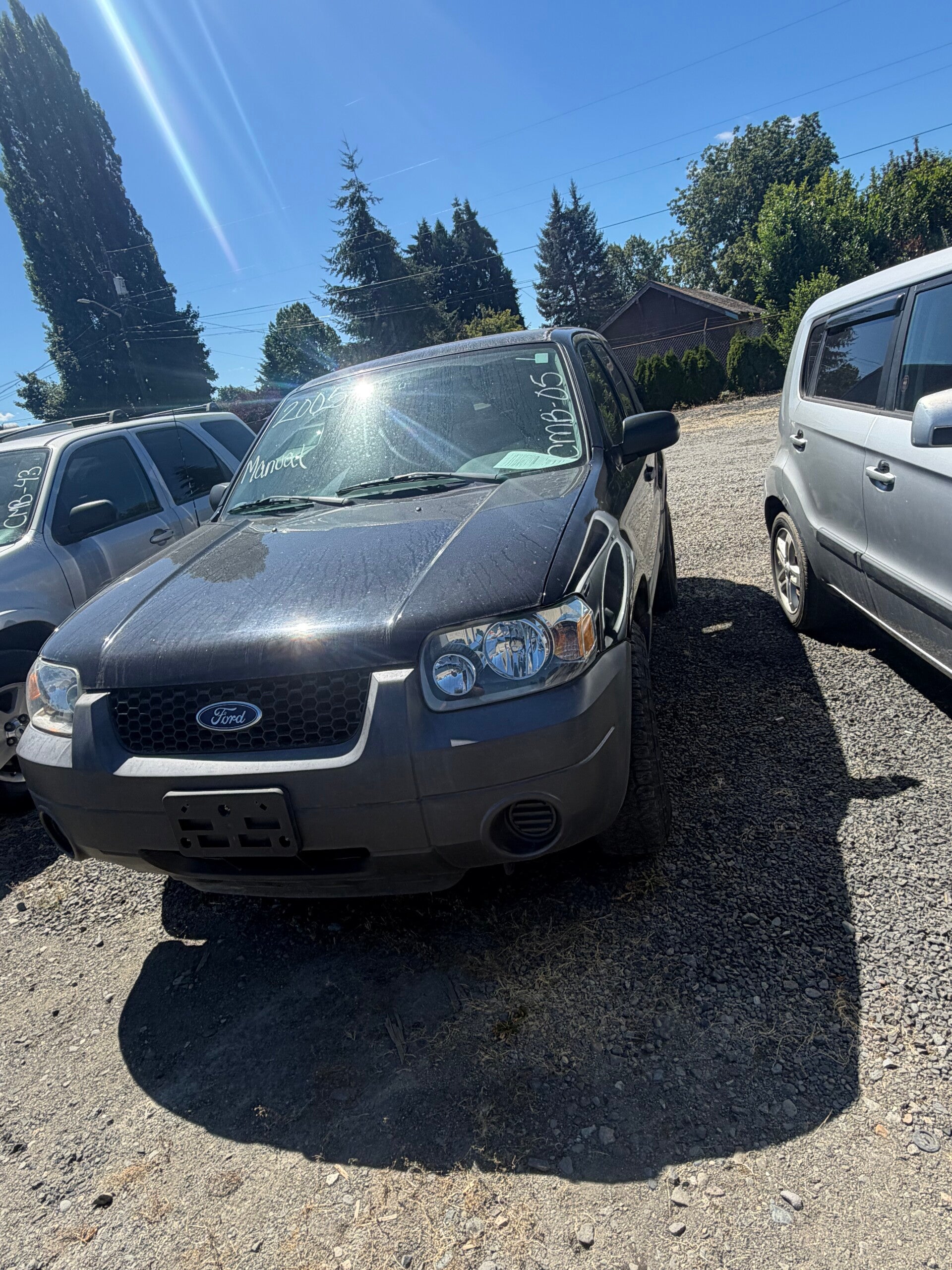 2005 FORD ESCAPE