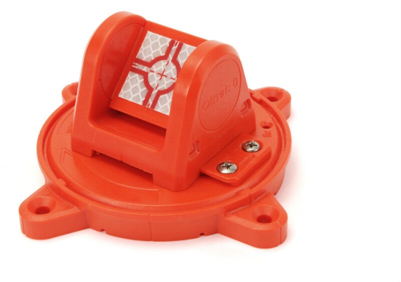 RS193r, Kunststof adapter draai- en kantelbaar, rood.