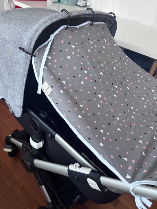 Grijze zonnedoek met print