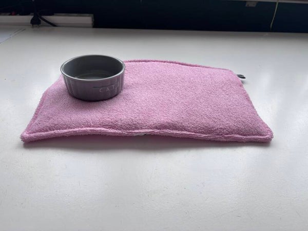 Voerbak onderlegger Roze Maat S