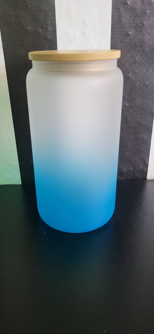 Glas Übergang Hellblau / Weiß matt
