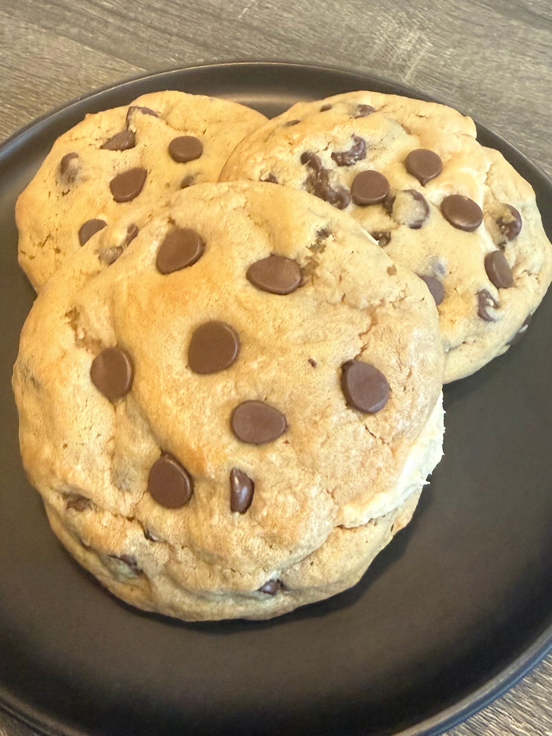 4 OZ Giant Cookies Individual