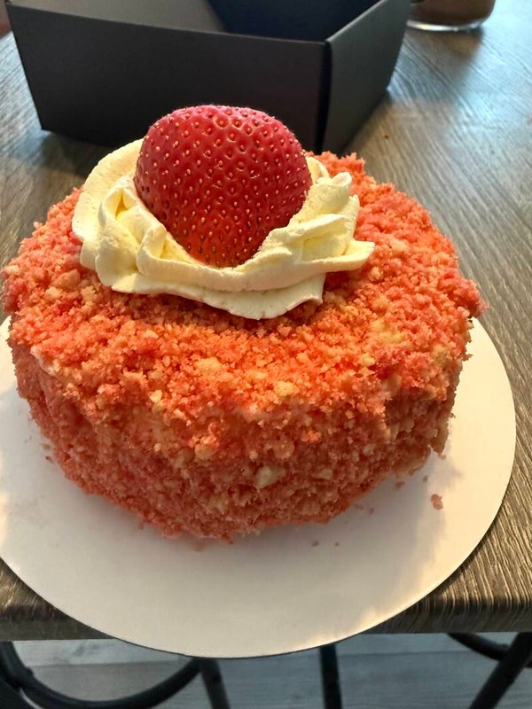 Strawberry Crunch 4 Inch Cheesecake