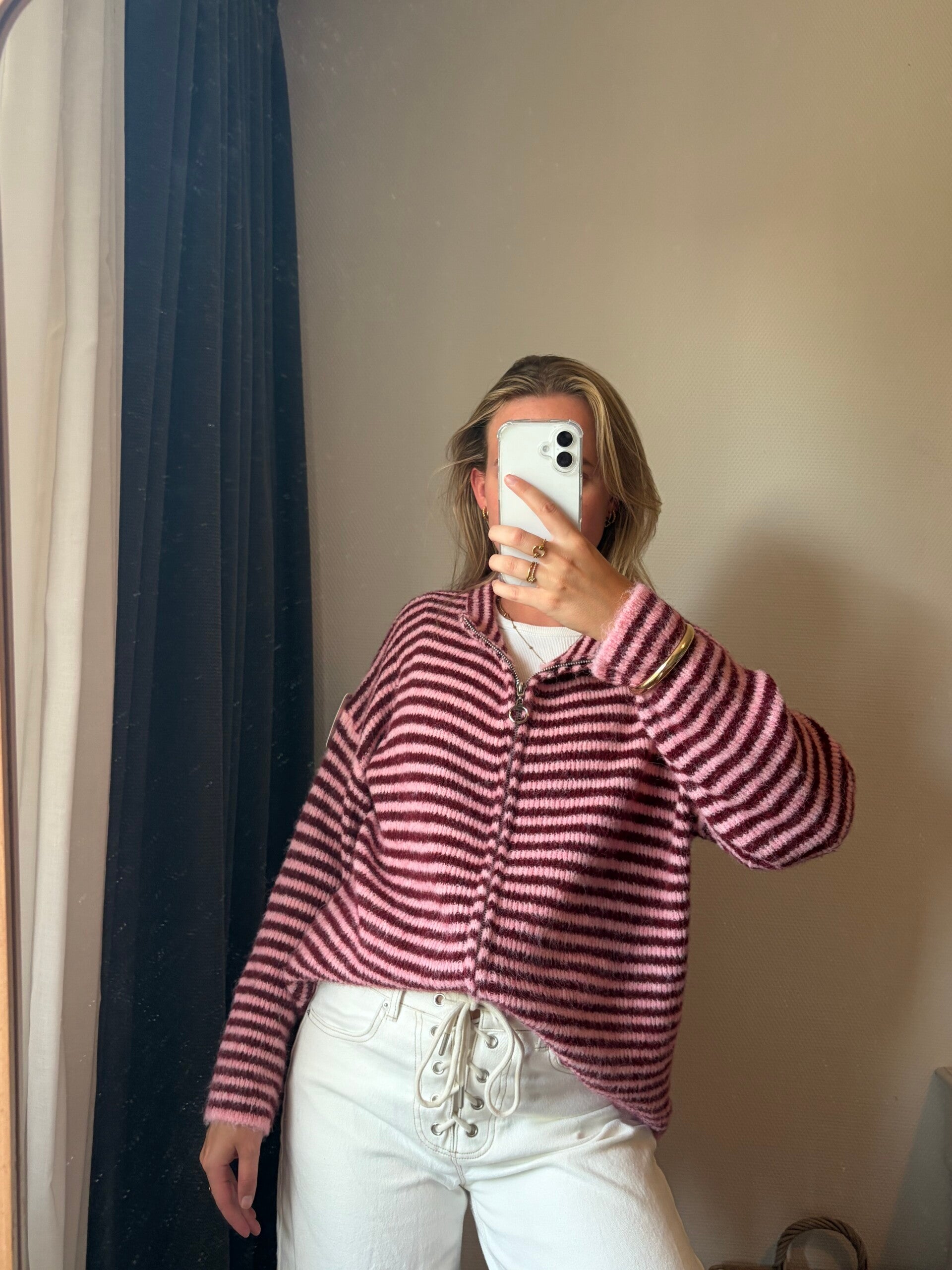 Roze & rood vestje