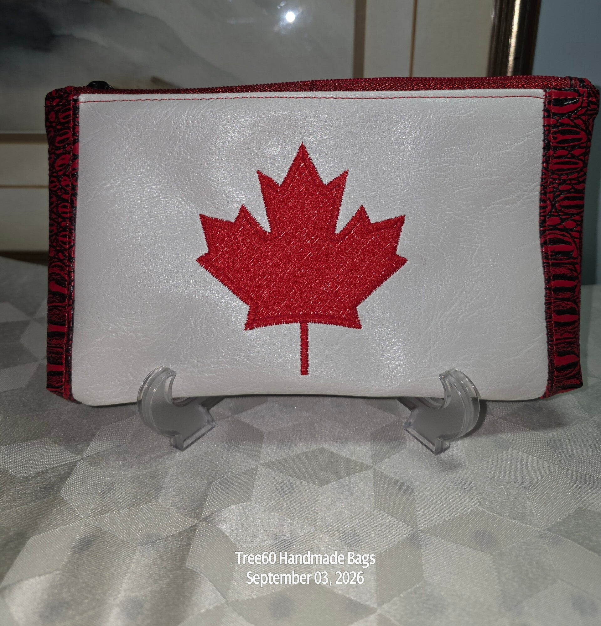 Canada Flag Zippered Pouch #4