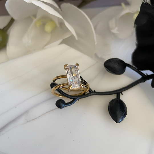 Shell Ring l Golden & Zirconia