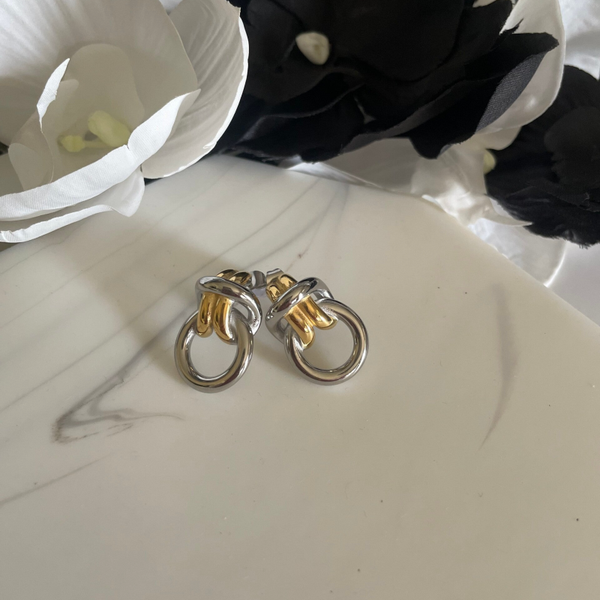 Coqueta Post Earrings Duo l Golden & Silver