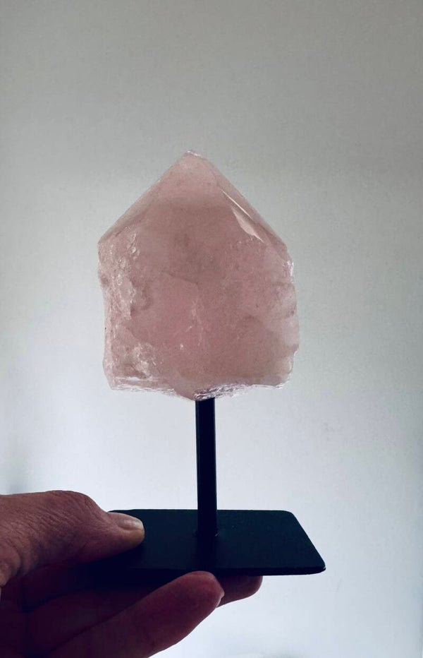 Rozenkwarts op standaard met geslepen punt