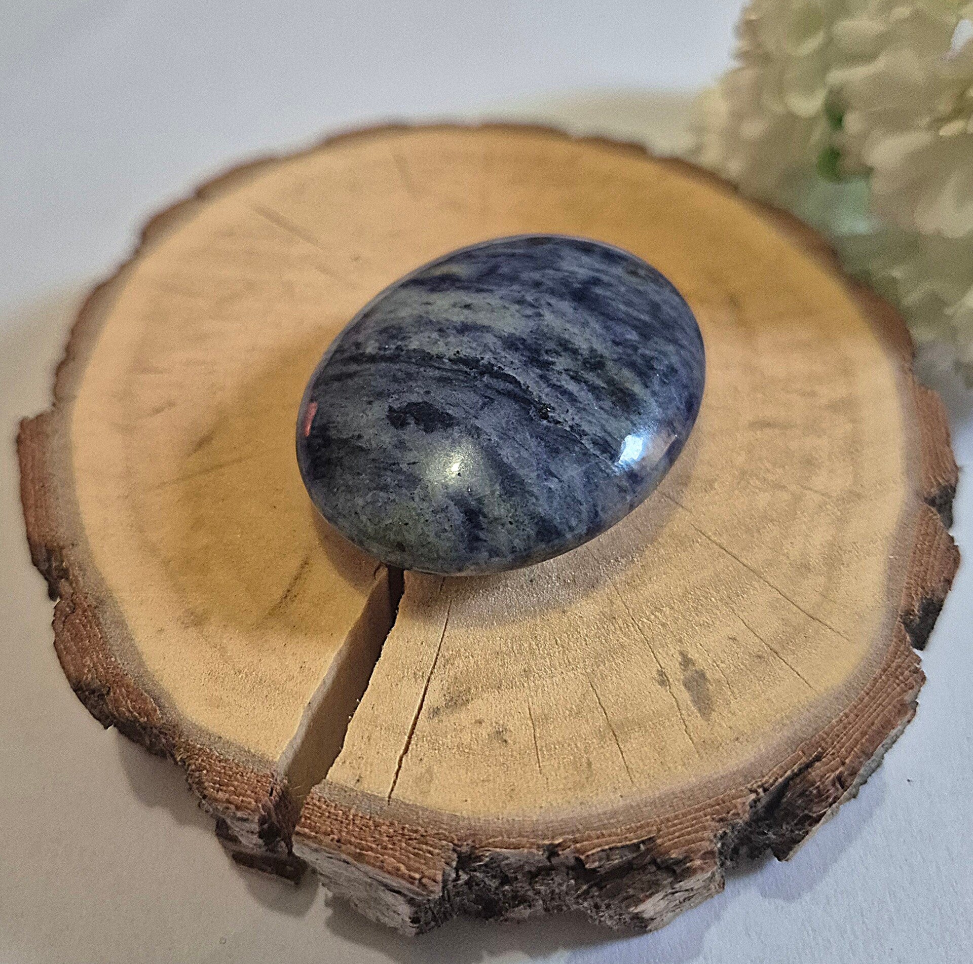 Galet sodalite 45mm