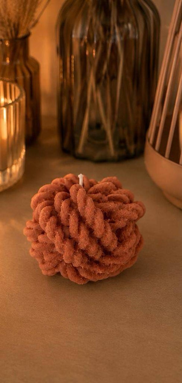 Velvet Knot