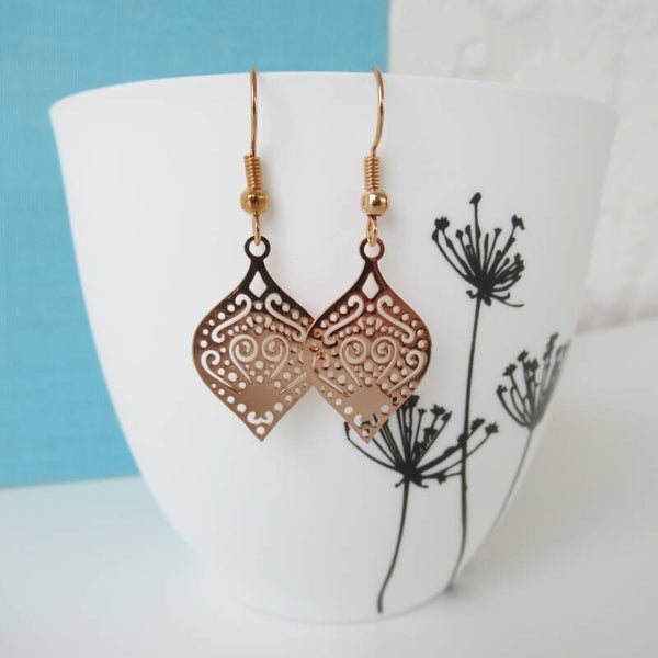 Rosékleurige oorbellen (nr 120)