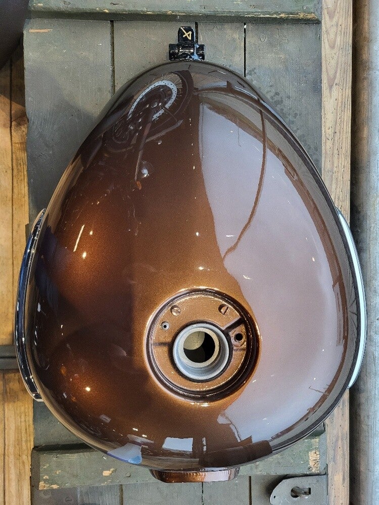 Benzinetank Royal Enfield Meteor 350 Supernova Bruin