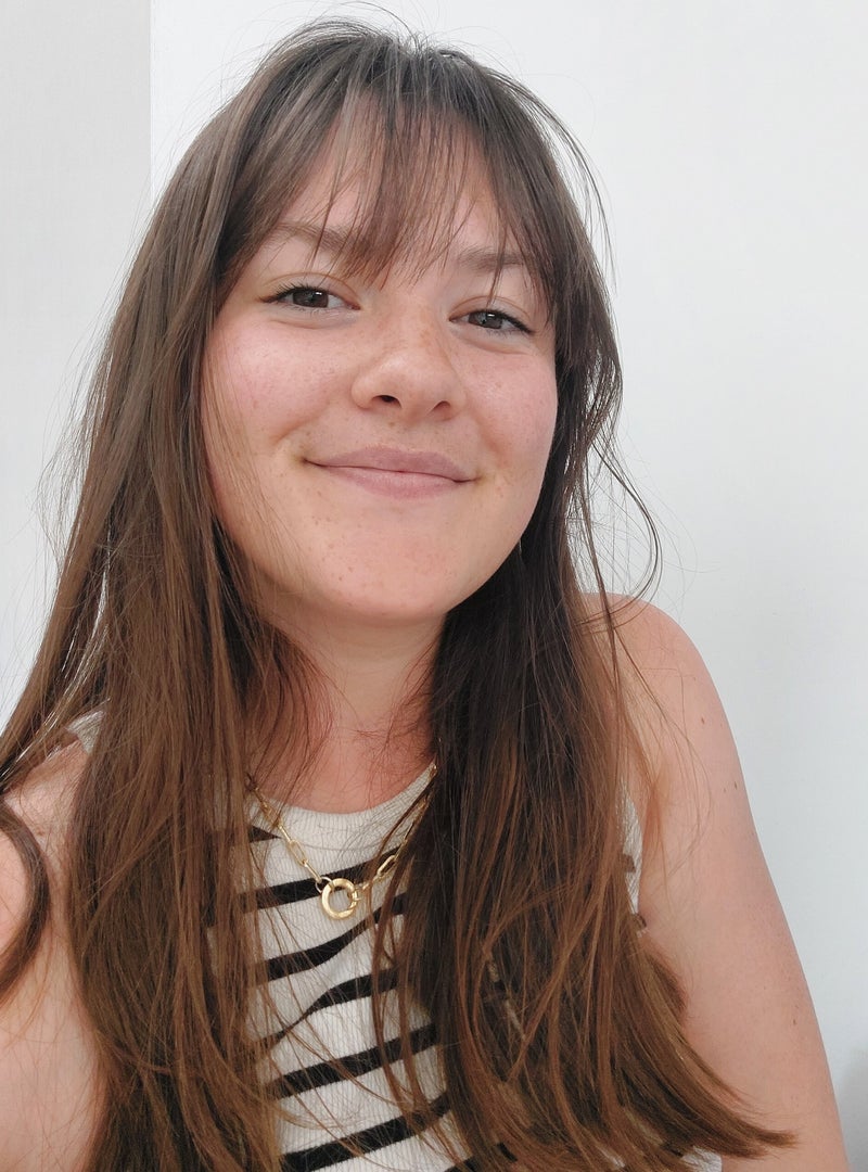 Foto van oprichter vroedvrouwenpraktijk, vroedvrouw en lactatiekundige Leen