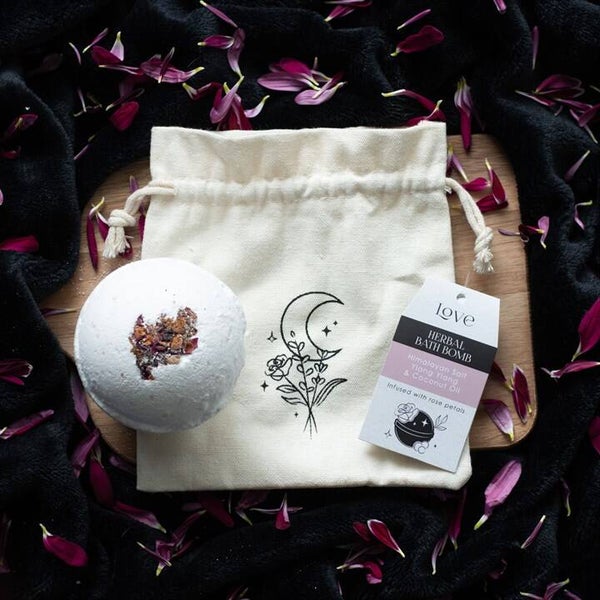 Ylang Ylang 'Love' Herbal Bath Bomb