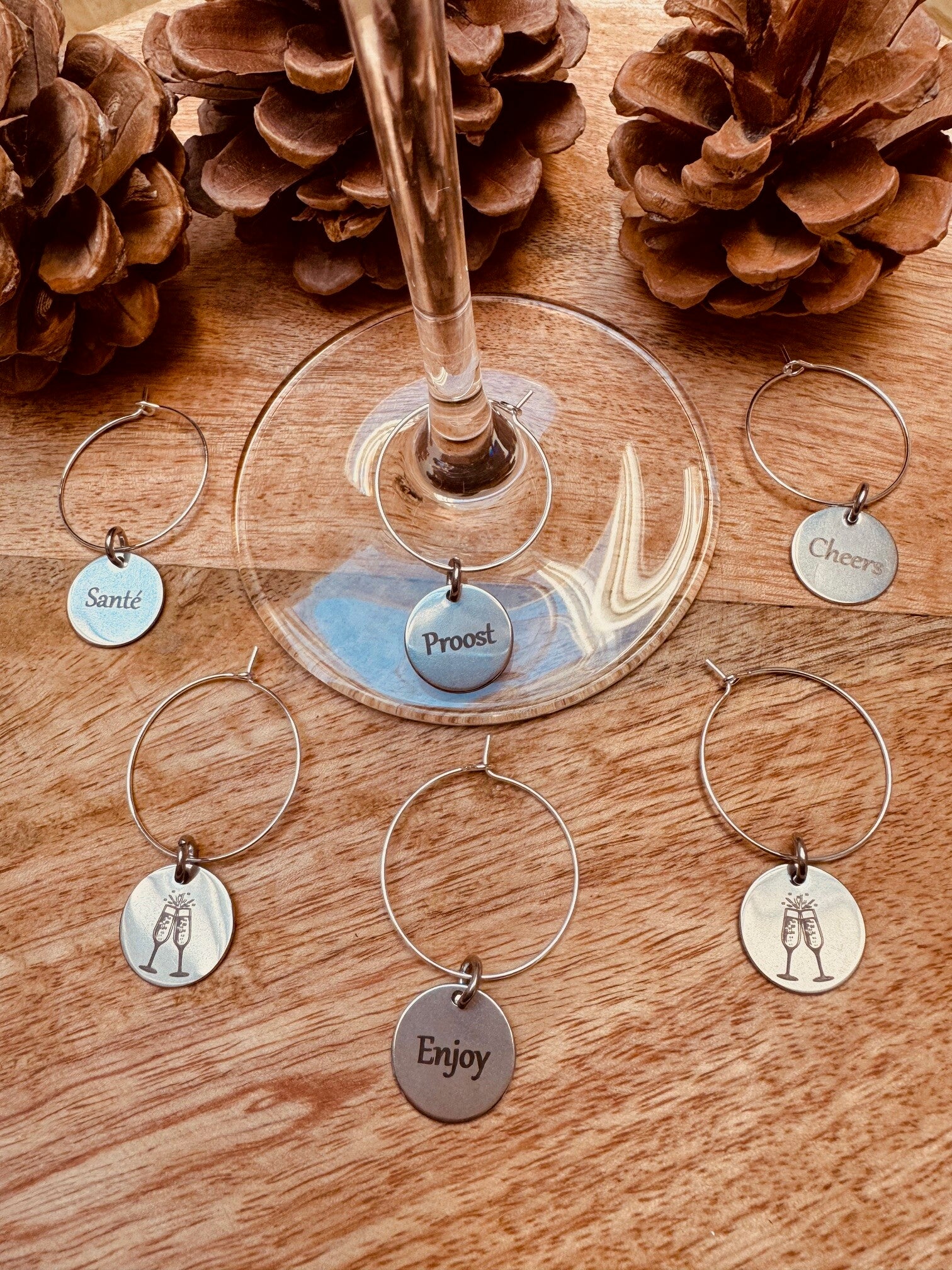 Gepersonaliseerde Wijnglas hangers - Cheers - Zilverkleurig