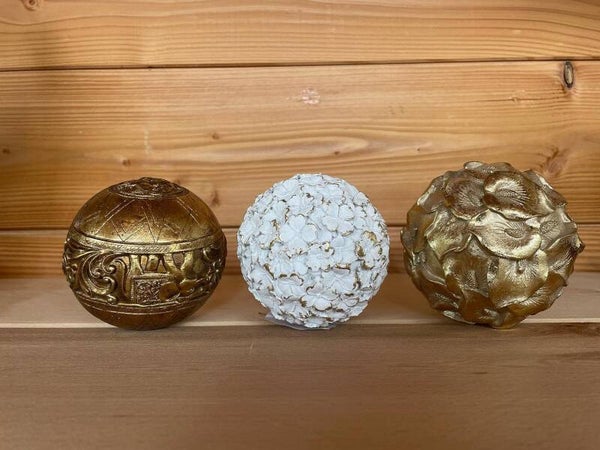 Decoratiebol Clayre & eef gold.
