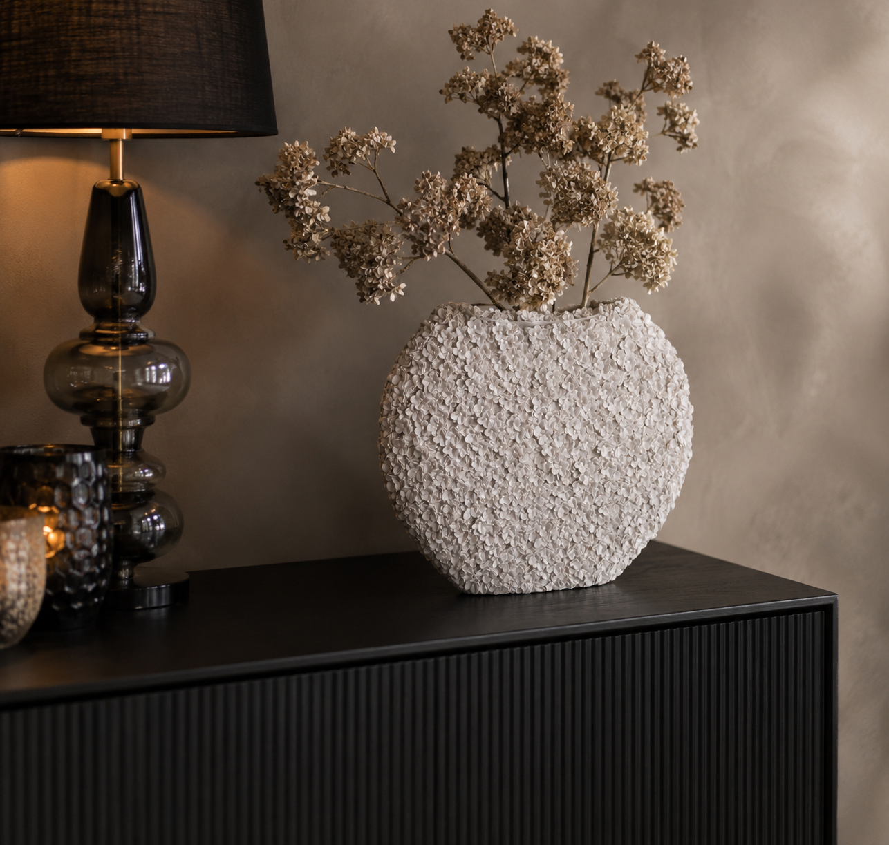 Colmore by Diga vaas-Amelia flowers- sand-Ø40x15x35cm