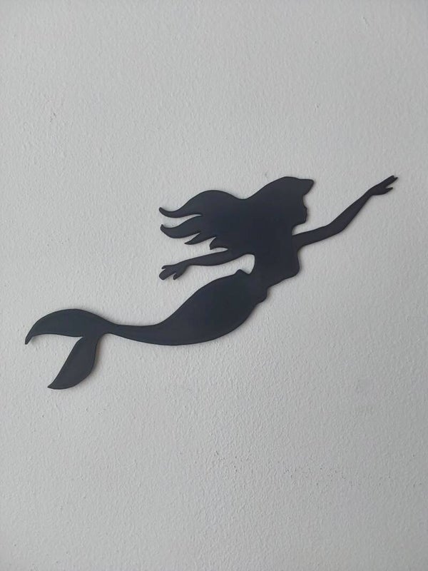 Sirène qui nage