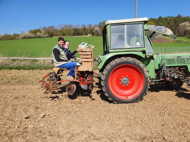 Saat ,Kartoffeln, bio, Flegler, Urphar, Ernte, Wertheim, Landwirtschaft, Bauernhof, Bioland