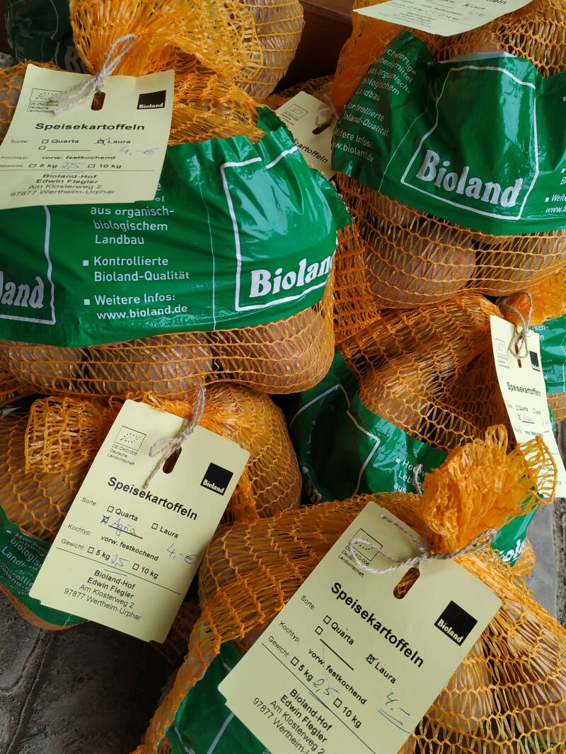 Kartoffeln, bio, Flegler, Urphar, Ernte, Eier, Bioeier, Neubrunn Wertheim, Landwirtschaft, Bauernhof, Bioland