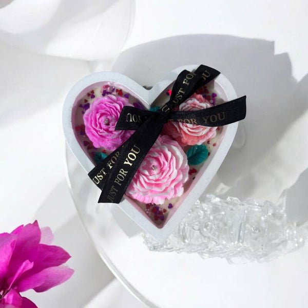 Vela de Envase Corazón Aroma Champagne y Jardín de Rosas