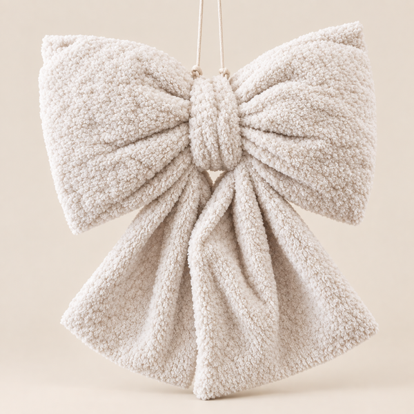 Sier Kussen Strik Met Hanger | Velvet Creme | Verkrijgbaar in 3 maten