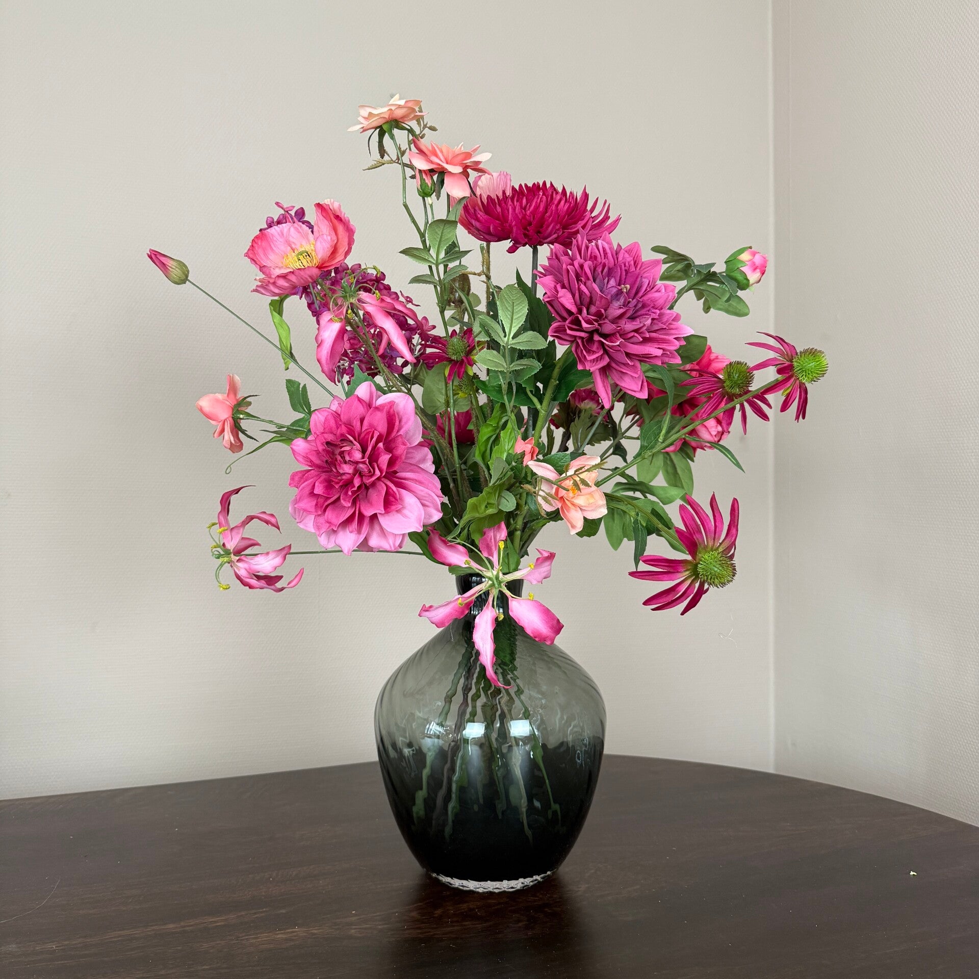 Zijden Bloemen Boeket ‘Fuchsia’ | Met of zonder vaas