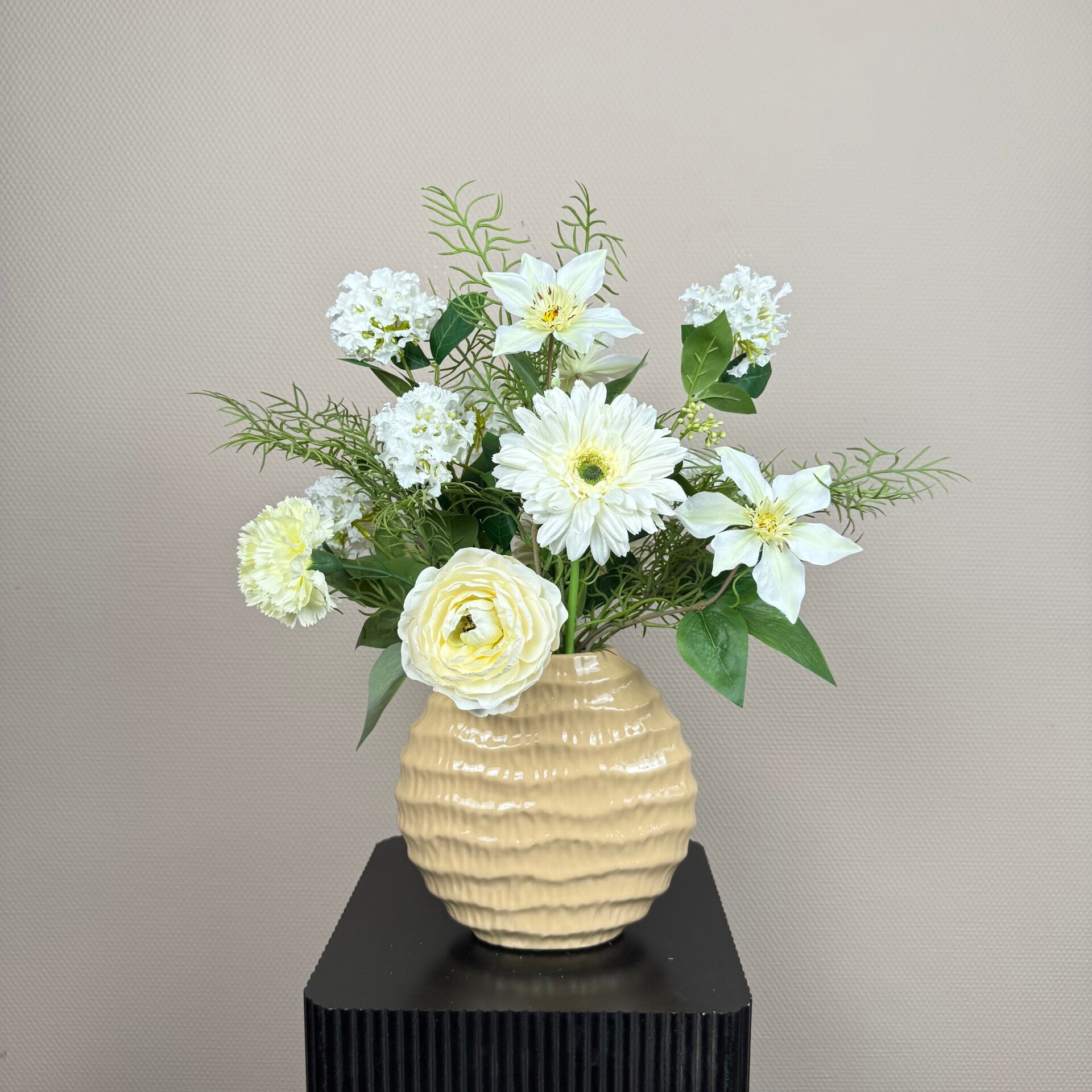 Kunstbloemen Boeket ‘Creme’ - Inclusief Lima Vaas | B41xH55