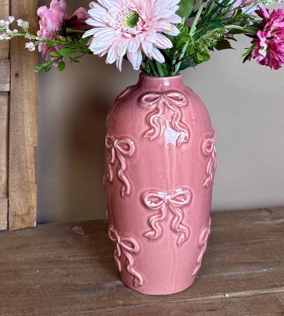 Aardewerk Vaas Roze ‘Strikjes’ | In 2 Maten