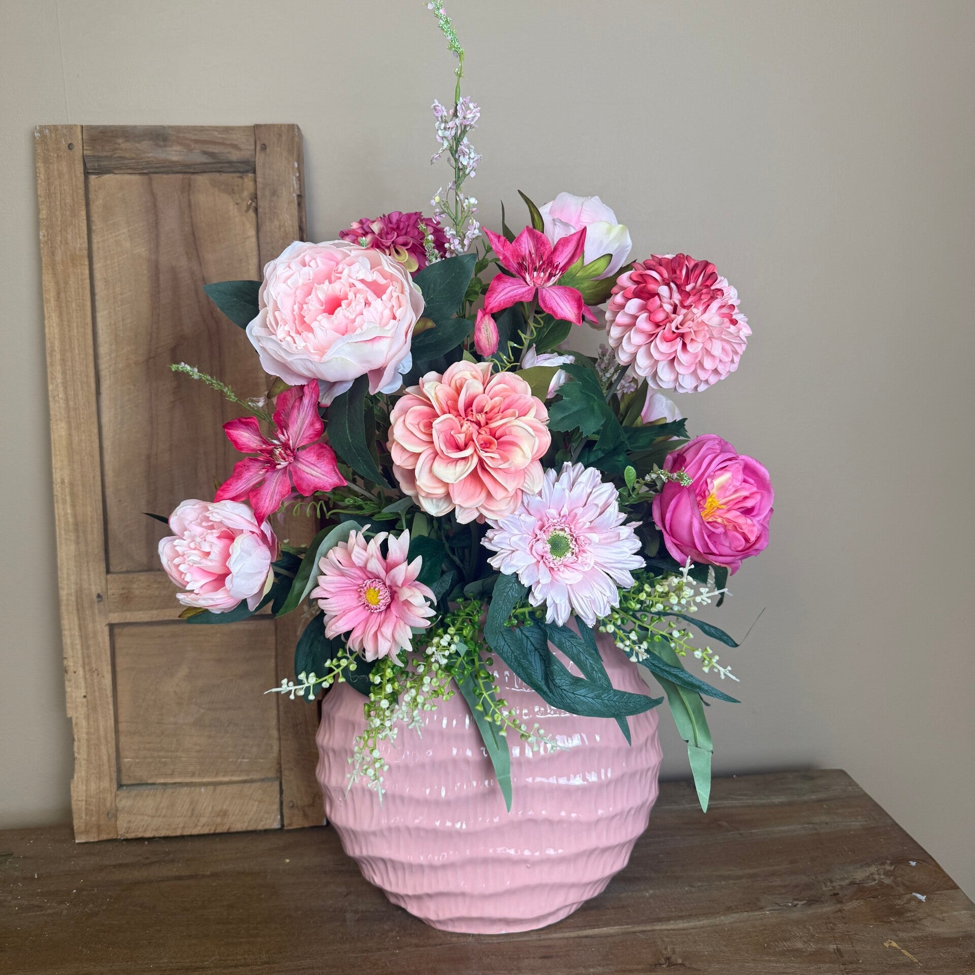 Zijden Bloemen Boeket Inclusief Vaas | Roze | 2 kanten opgemaakt