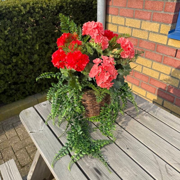Tafelstuk Geranium UV Kunstbloemen