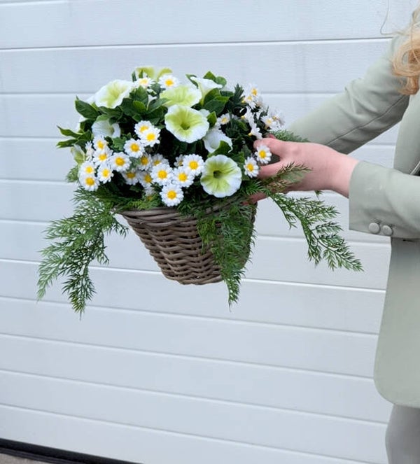 Tafelstuk ‘Green White’ | UV Kunstbloemen