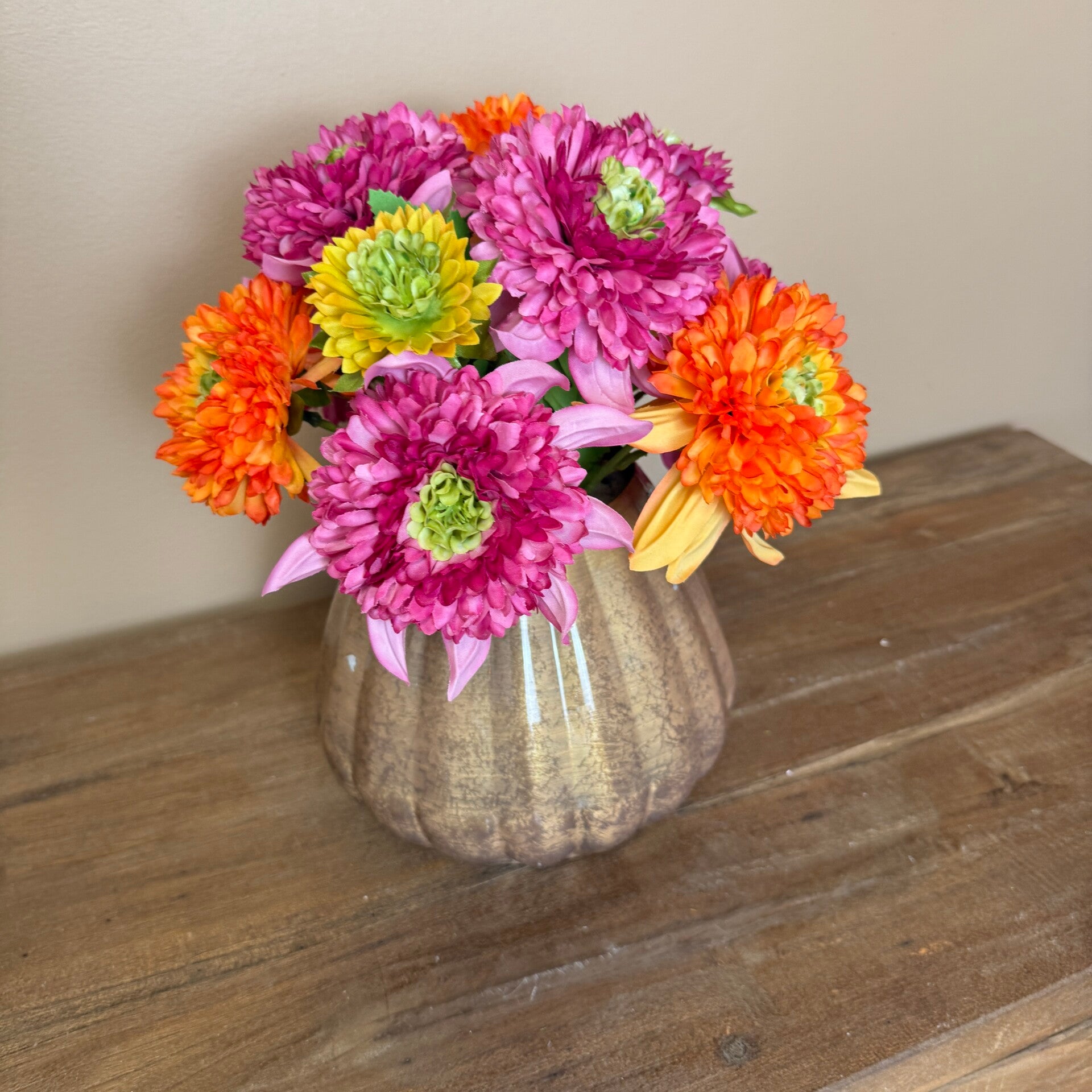 Vaasje Inclusief Zijden Bloemen Boeket Tropical