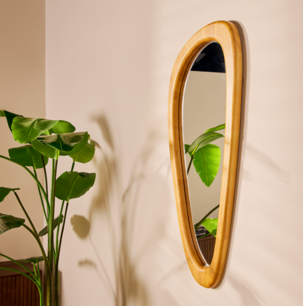 Organische Spiegel Fred – Hout 120cm